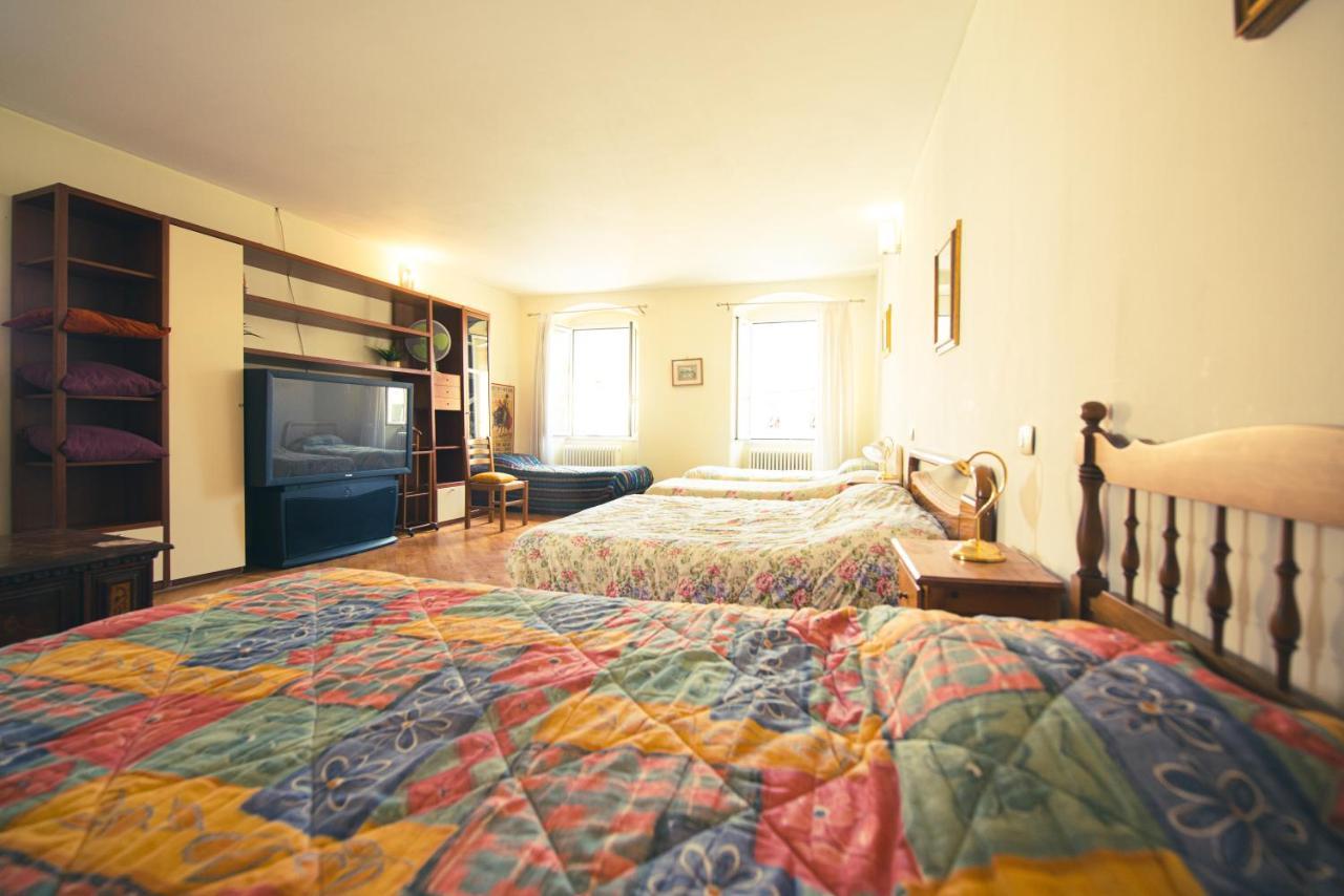 Relax Brugnato Apartment Exterior photo