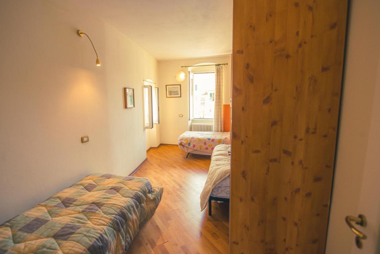 Relax Brugnato Apartment Exterior photo