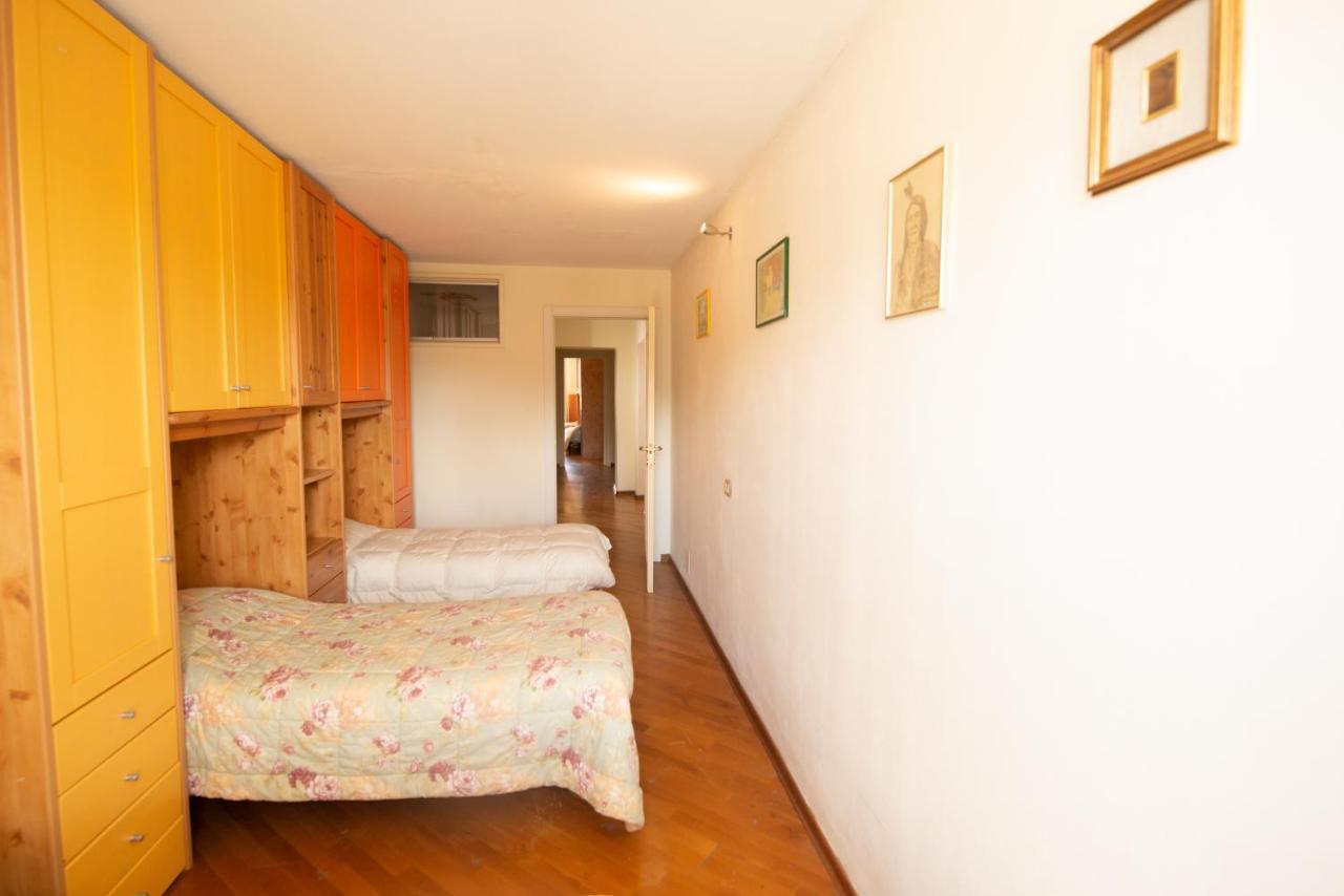 Relax Brugnato Apartment Exterior photo